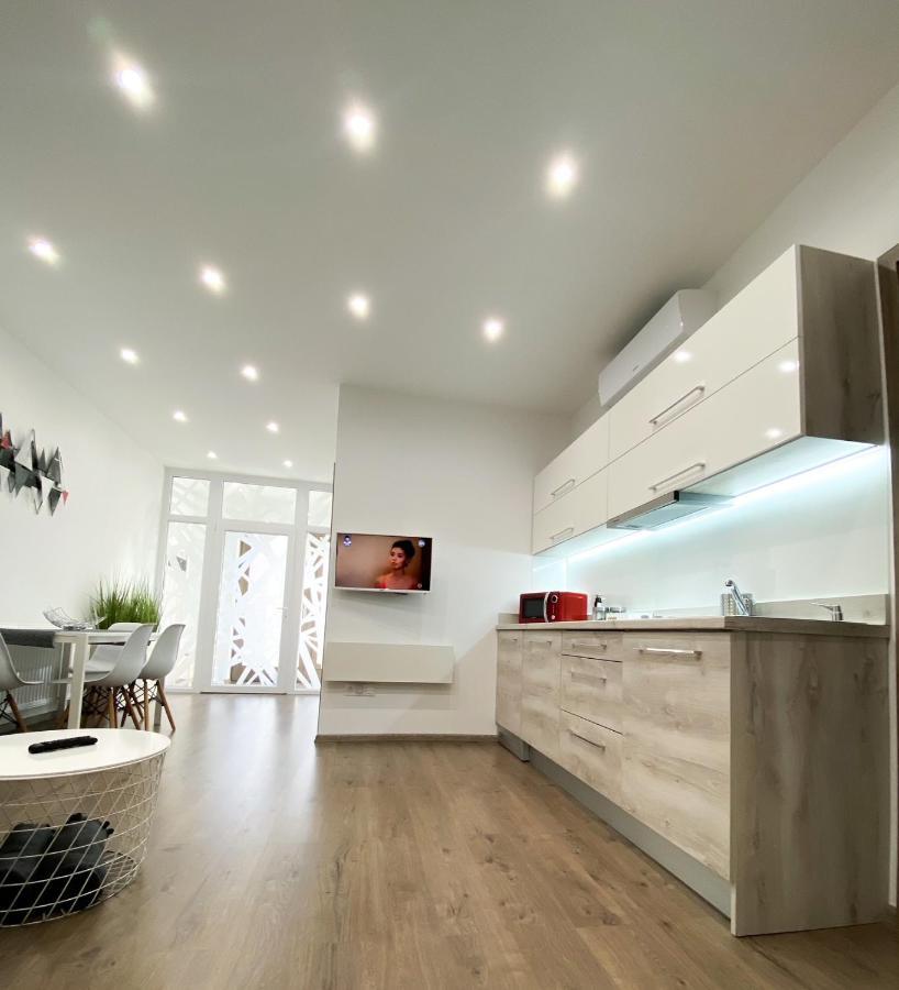 Foter Apartman Ii. วิลานี ภายนอก รูปภาพ