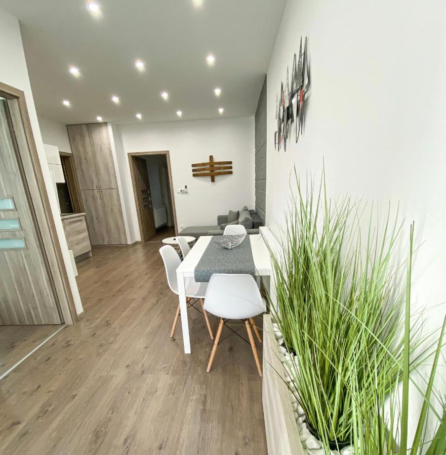 Foter Apartman Ii. วิลานี ภายนอก รูปภาพ