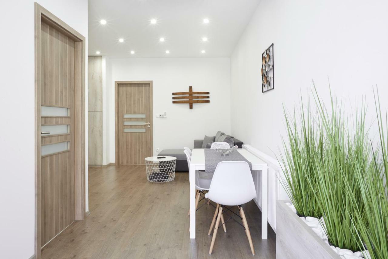 Foter Apartman Ii. วิลานี ภายนอก รูปภาพ