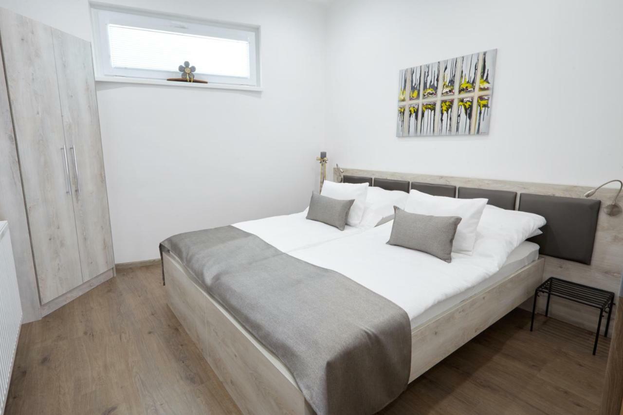 Foter Apartman Ii. วิลานี ภายนอก รูปภาพ