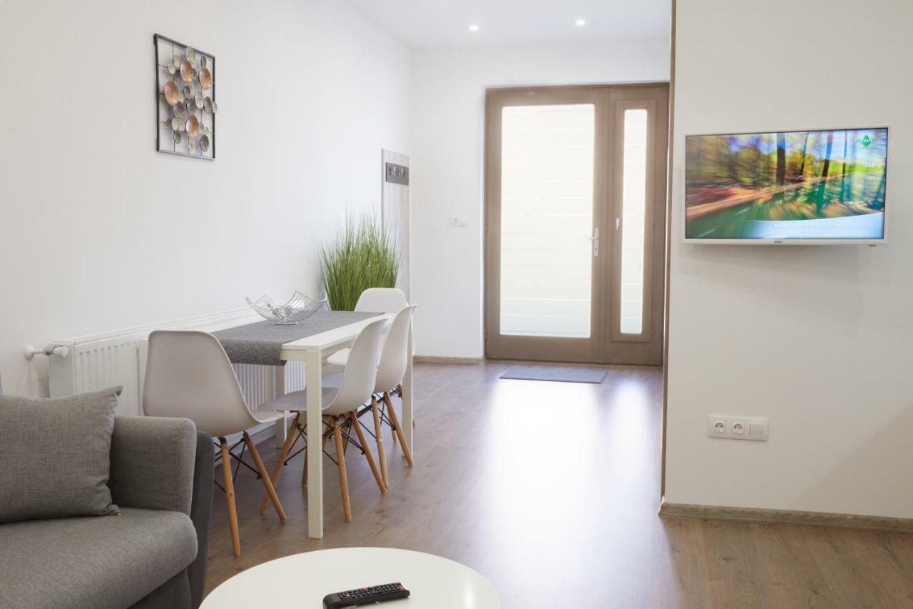 Foter Apartman Ii. วิลานี ภายนอก รูปภาพ