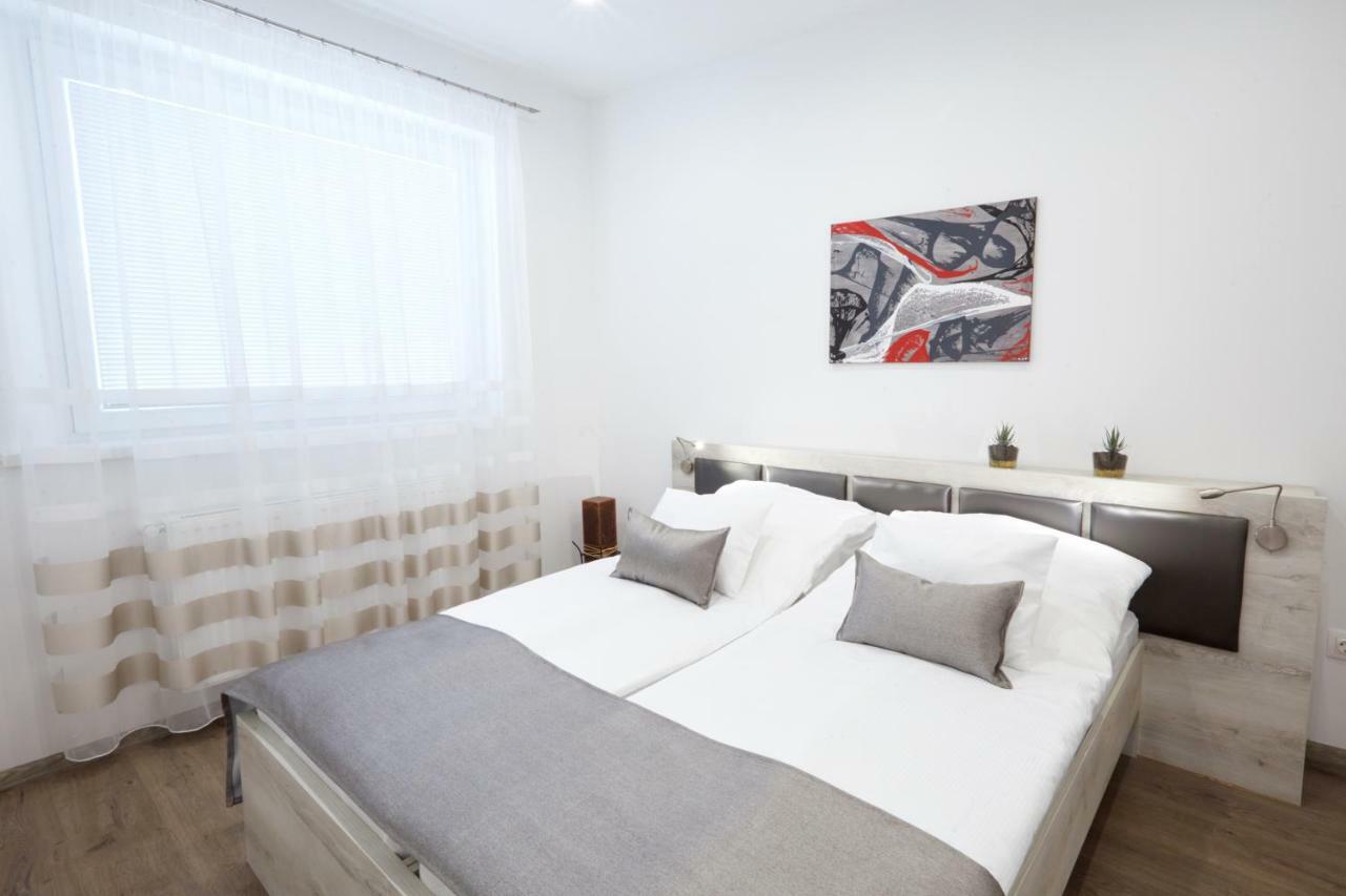 Foter Apartman Ii. วิลานี ภายนอก รูปภาพ