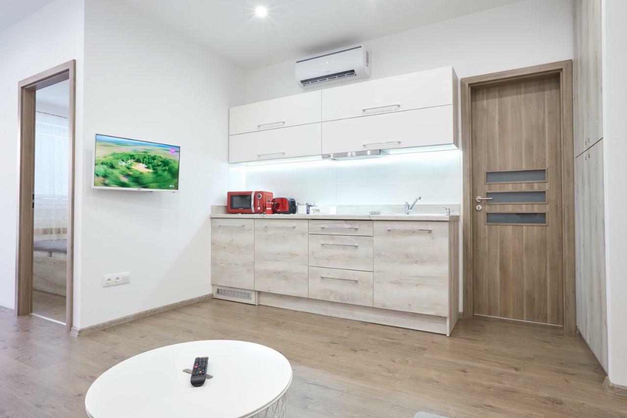 Foter Apartman Ii. วิลานี ภายนอก รูปภาพ